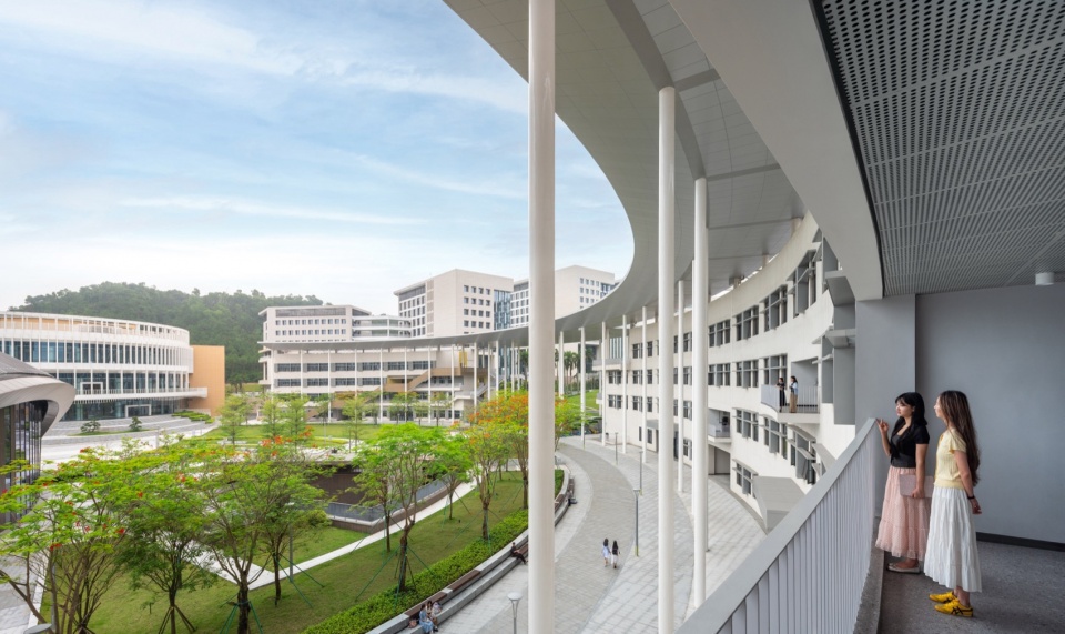 Science and Engineering Building Complex at Beijing Normal University Zhuhai Campus