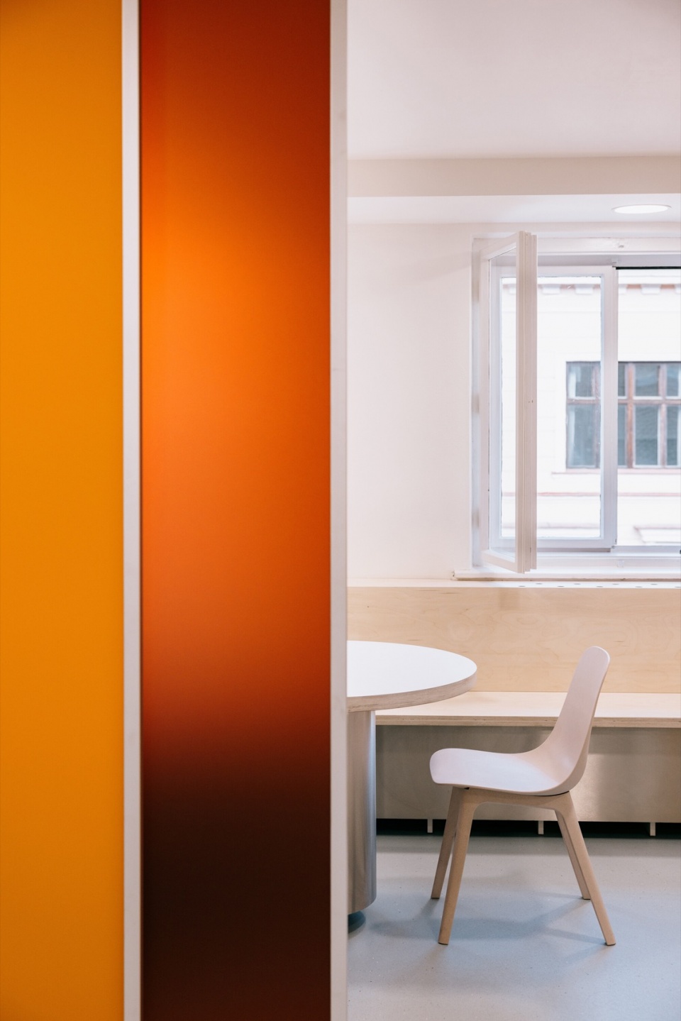 popstar tea space by holky rady architekturu