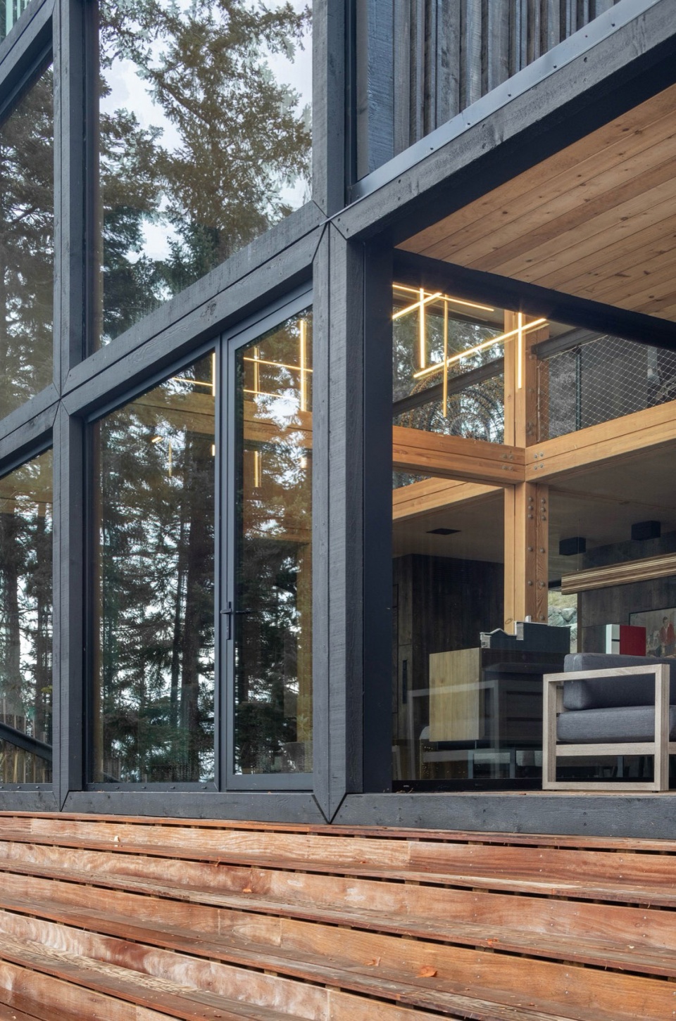 Discovery Bay House by Dekleva Gregoric Architects slo