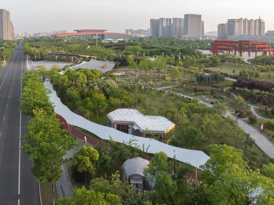 TBB Public Space Practice at Hundred Flowers Park Xinyang by Atelier Liu Yuyang Architects