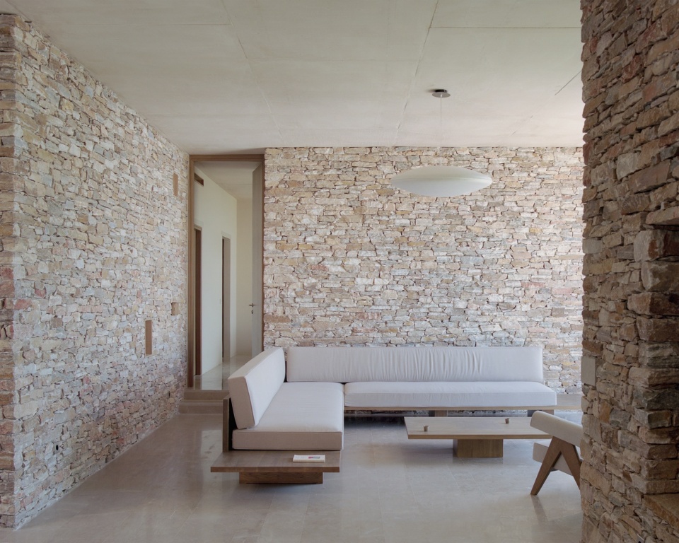 beneath the earth fysika by alexandre pavlidis architect
