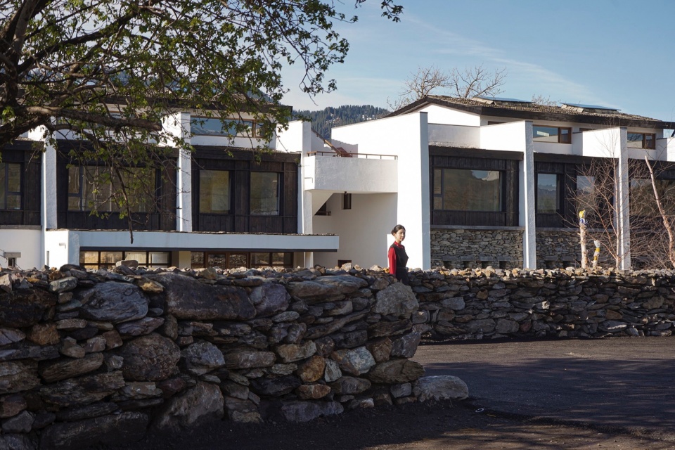 Daye Songshan Homestay by Shulin Architecture Design Studio