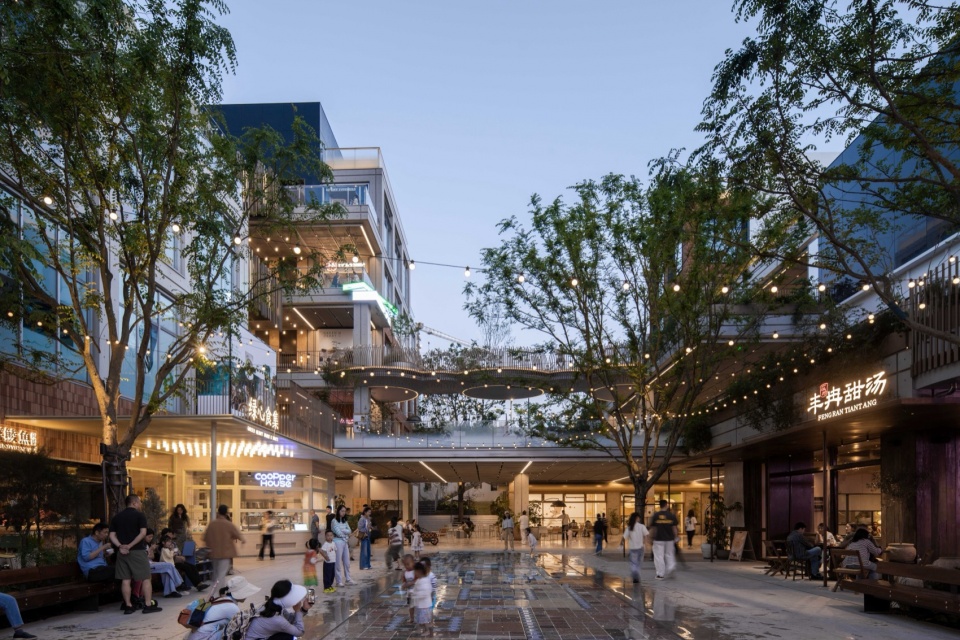 Green Heart Commercial Complex A4X Art Center by E Plus Design