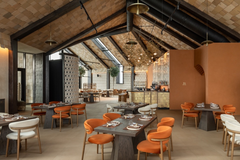 Prykirne restaurant by Ksenya Butsa architecture design