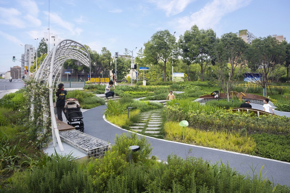 Shanghai Jingcai Pocket Park