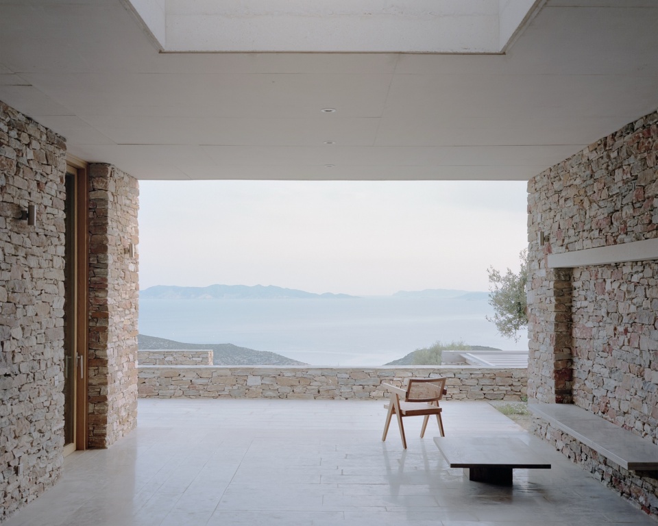 beneath the earth fysika by alexandre pavlidis architect