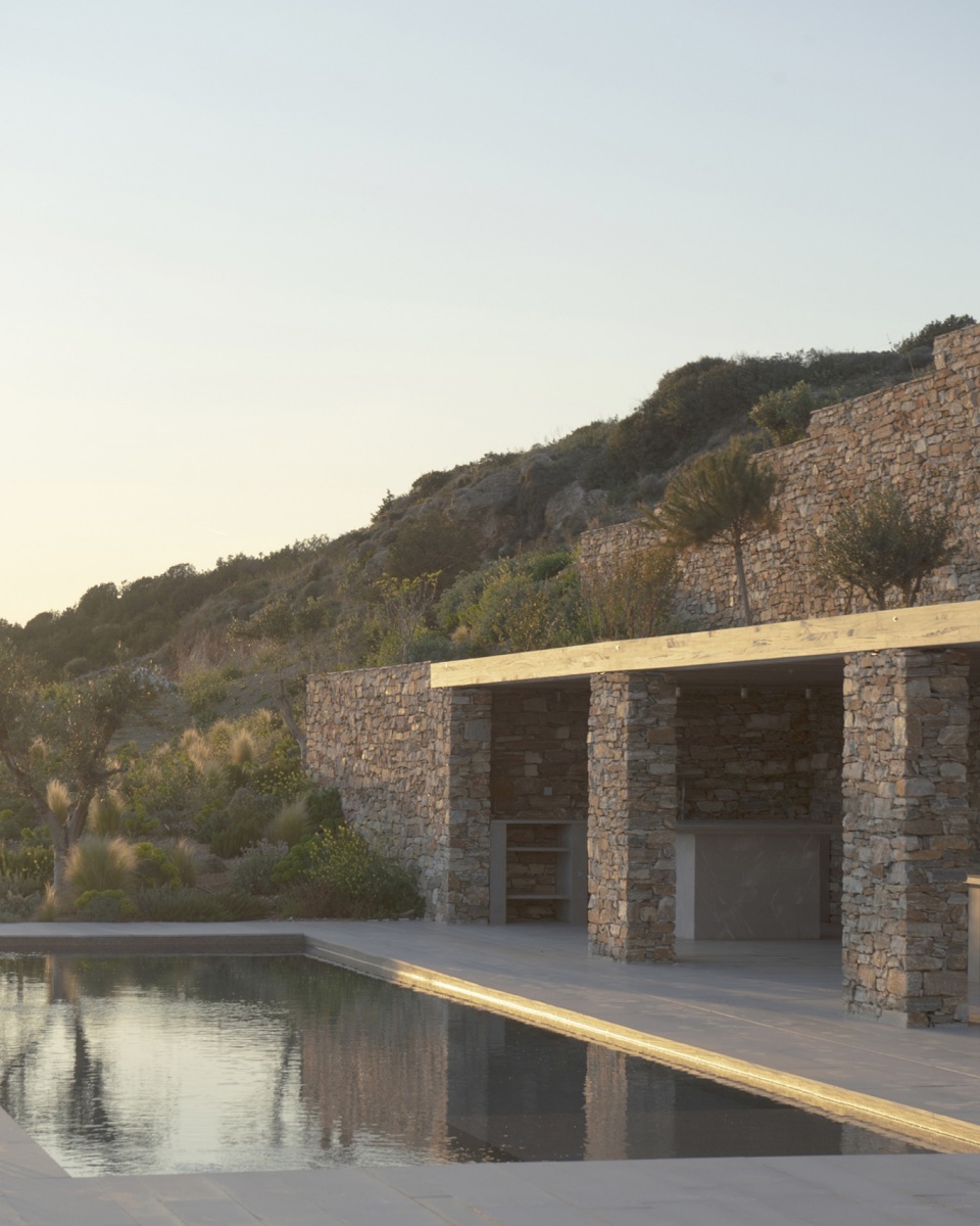 beneath the earth fysika by alexandre pavlidis architect