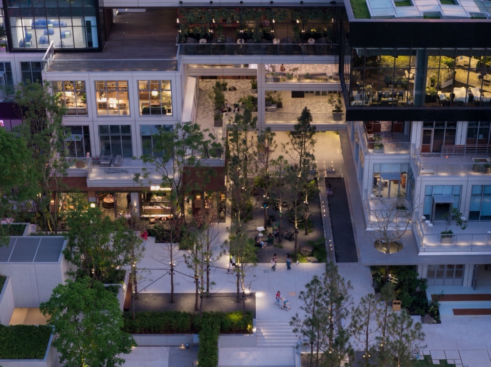 Green Heart Commercial Complex A4X Art Center by E Plus Design