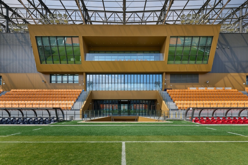 KOREAN FOOTBALL PARK by UNS