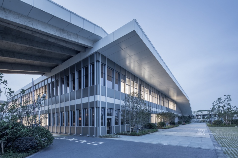Muli Bus Parking Hub Project