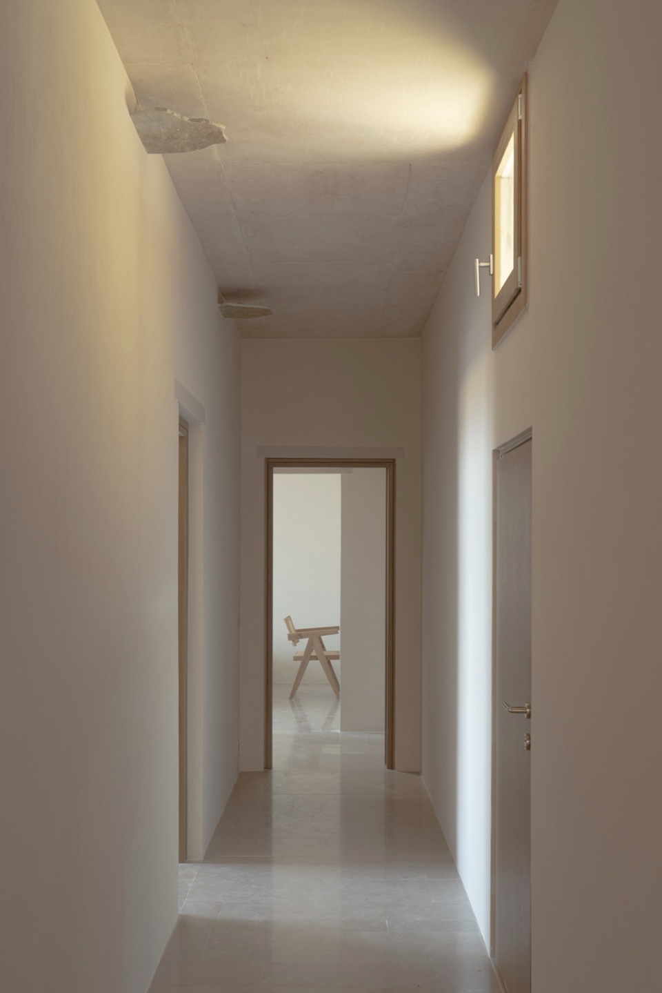 beneath the earth fysika by alexandre pavlidis architect