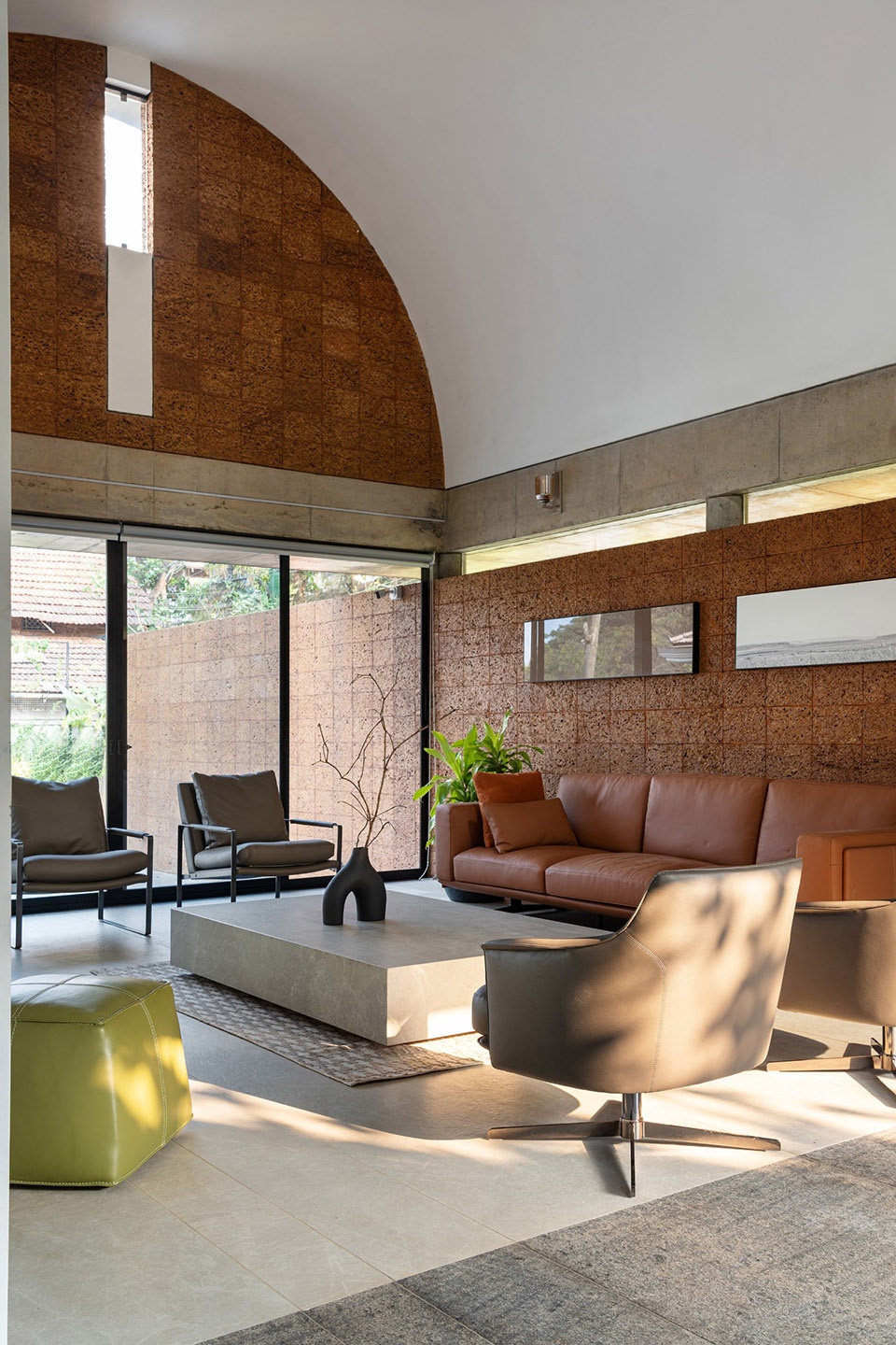 the stoic wall residence by lijo reny architects