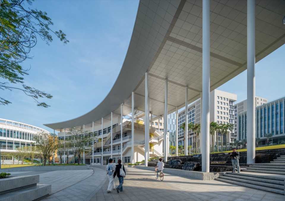 Science and Engineering Building Complex at Beijing Normal University Zhuhai Campus