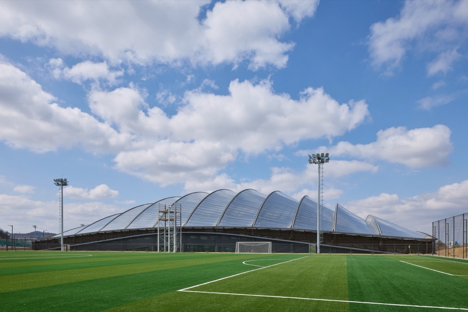 KOREAN FOOTBALL PARK by UNS