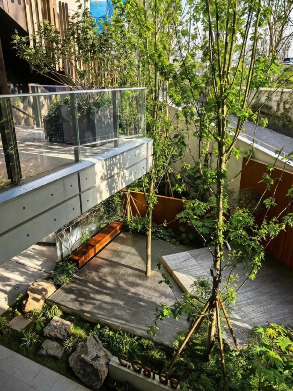 Green Heart Commercial Complex A4X Art Center by E Plus Design