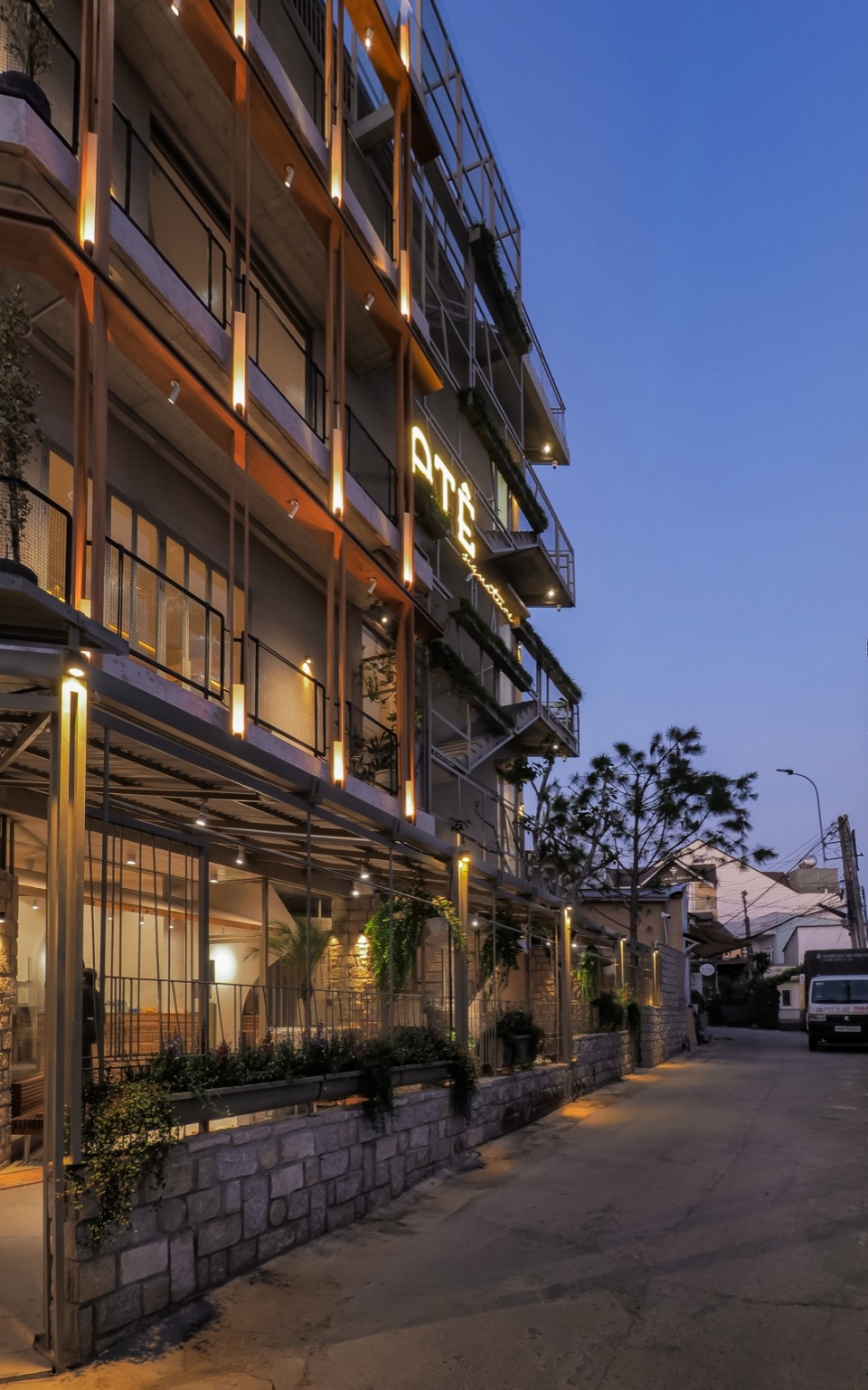 ate signature cafe by xuong xep