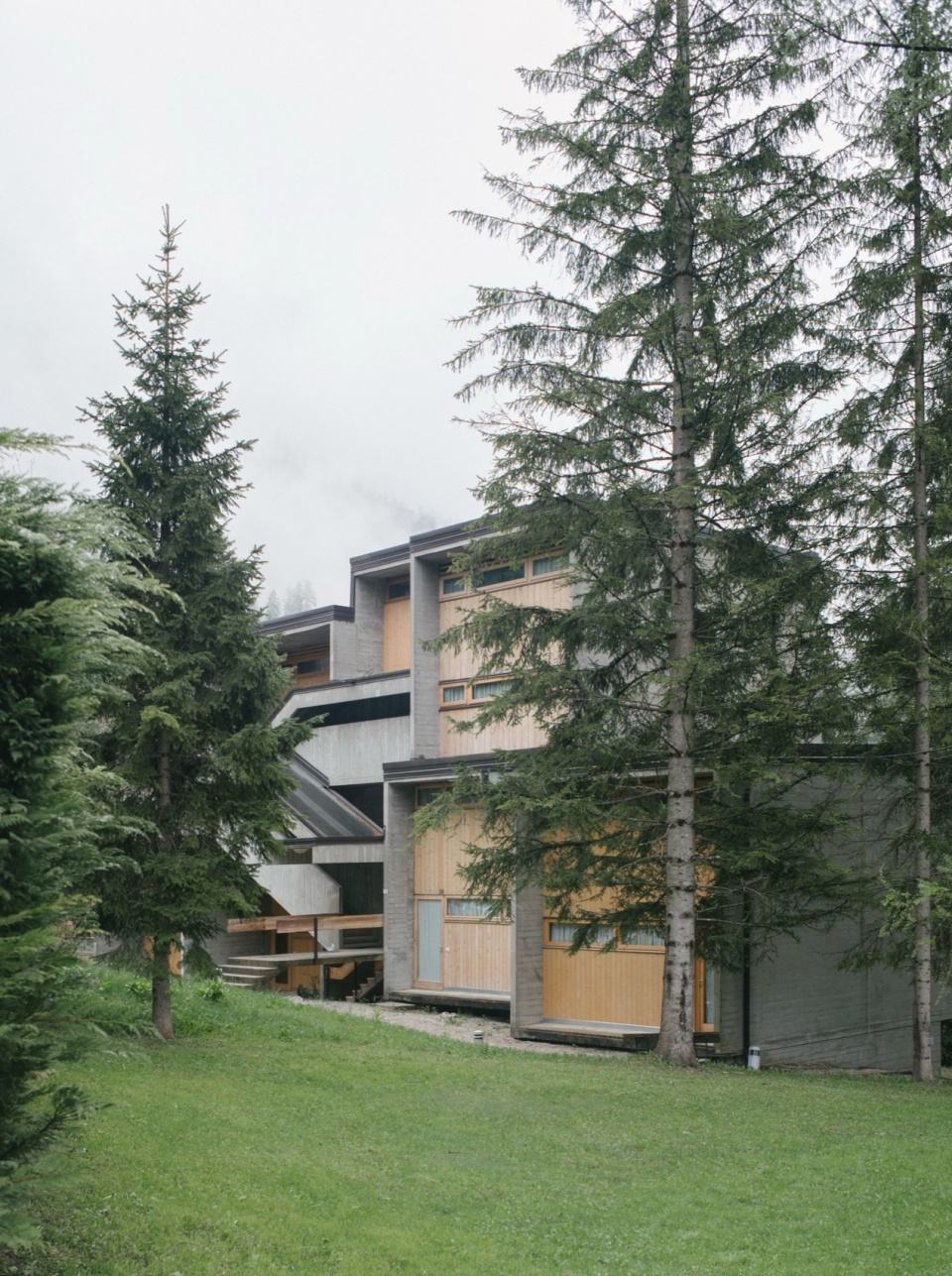BACK TO THE FUTURE by MIMEUS ARCHITETTURA