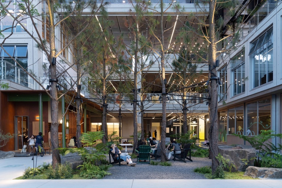 Green Heart Park Commercial Destination at Lux River Sanctuary Chongqing by Z T STUDIO