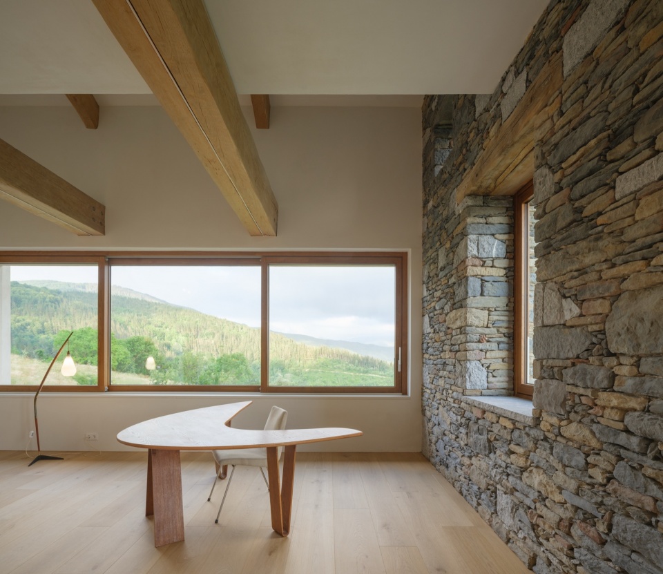 basque farm by zu studio