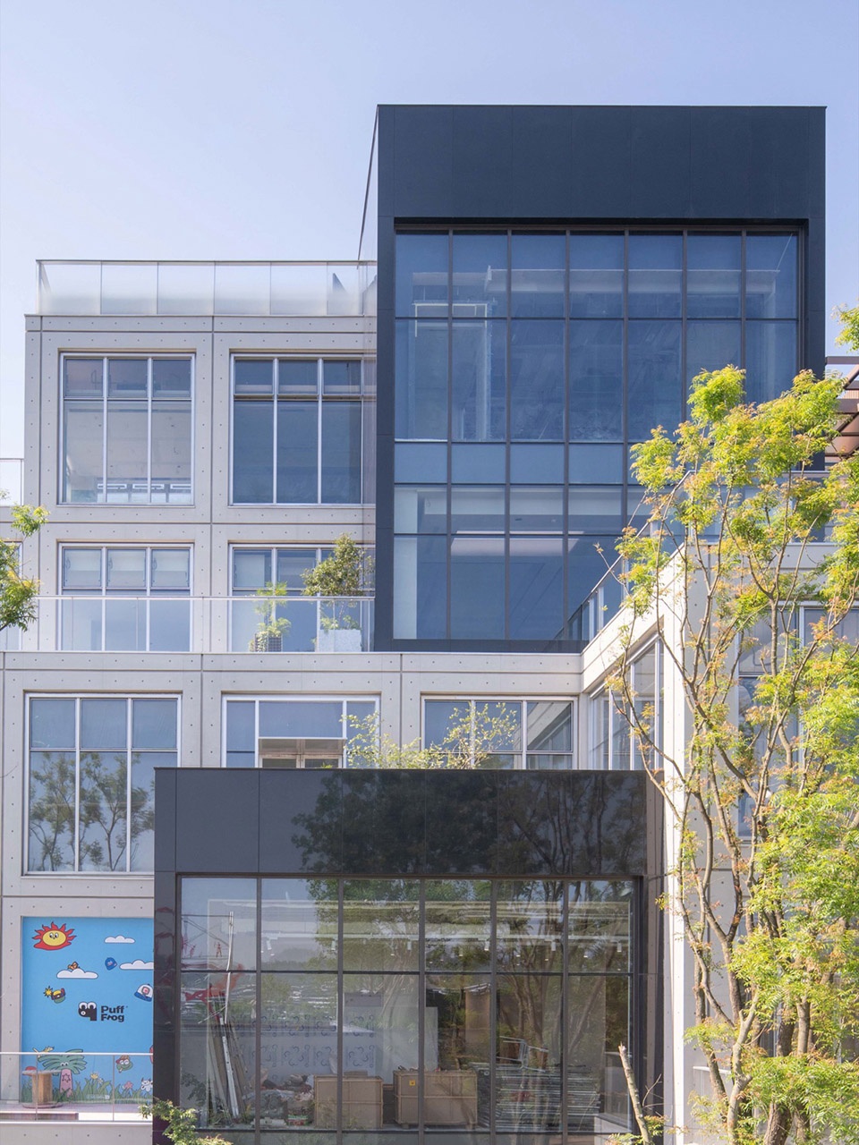 Green Heart Commercial Complex A4X Art Center by E Plus Design