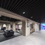 Urban Revivo三里屯旗舰店，北京 / MVRDV