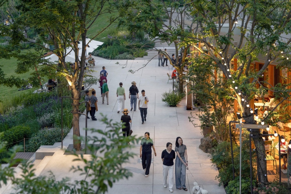Green Heart Park Commercial Destination at Lux River Sanctuary Chongqing by Z T STUDIO