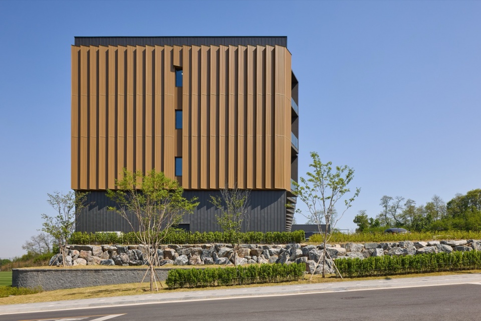 KOREAN FOOTBALL PARK by UNS