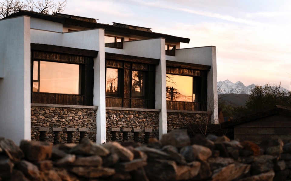 Daye Songshan Homestay by Shulin Architecture Design Studio