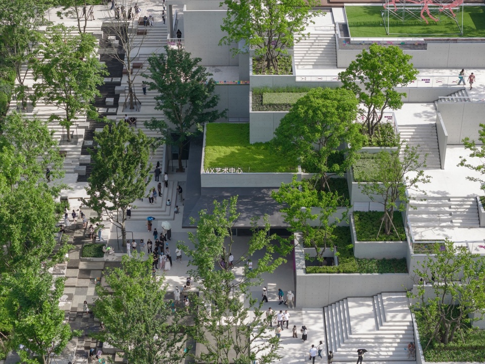 Green Heart Commercial Complex A4X Art Center by E Plus Design