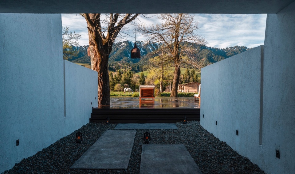 Daye Songshan Homestay by Shulin Architecture Design Studio