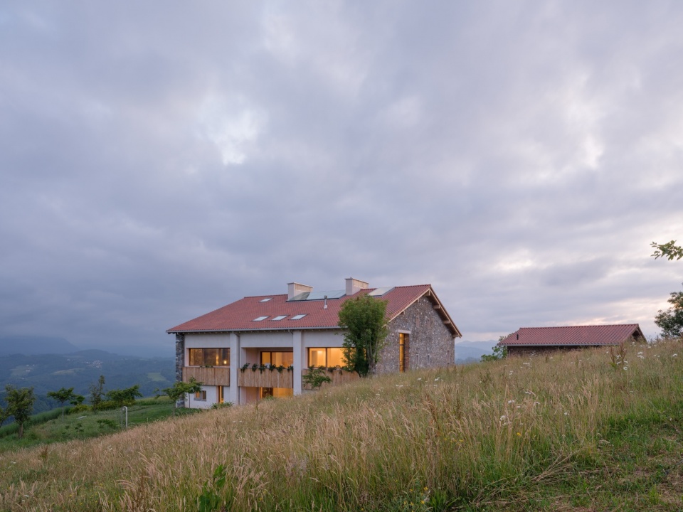 basque farm by zu studio