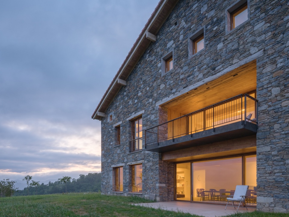 basque farm by zu studio
