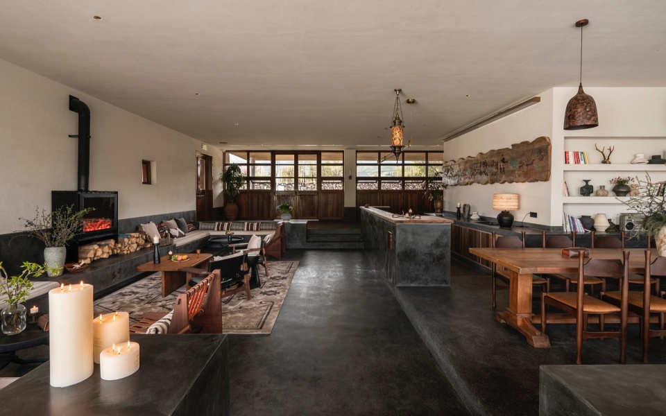 Daye Songshan Homestay by Shulin Architecture Design Studio