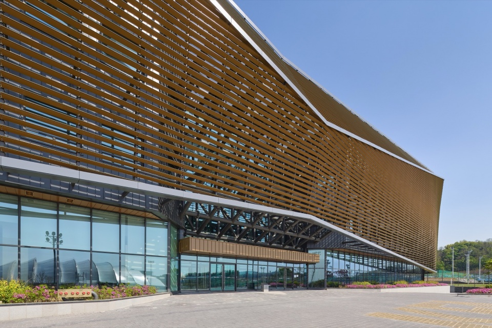 KOREAN FOOTBALL PARK by UNS