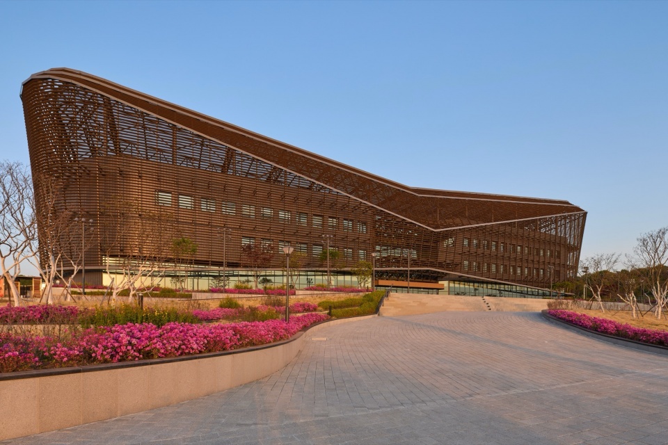 KOREAN FOOTBALL PARK by UNS