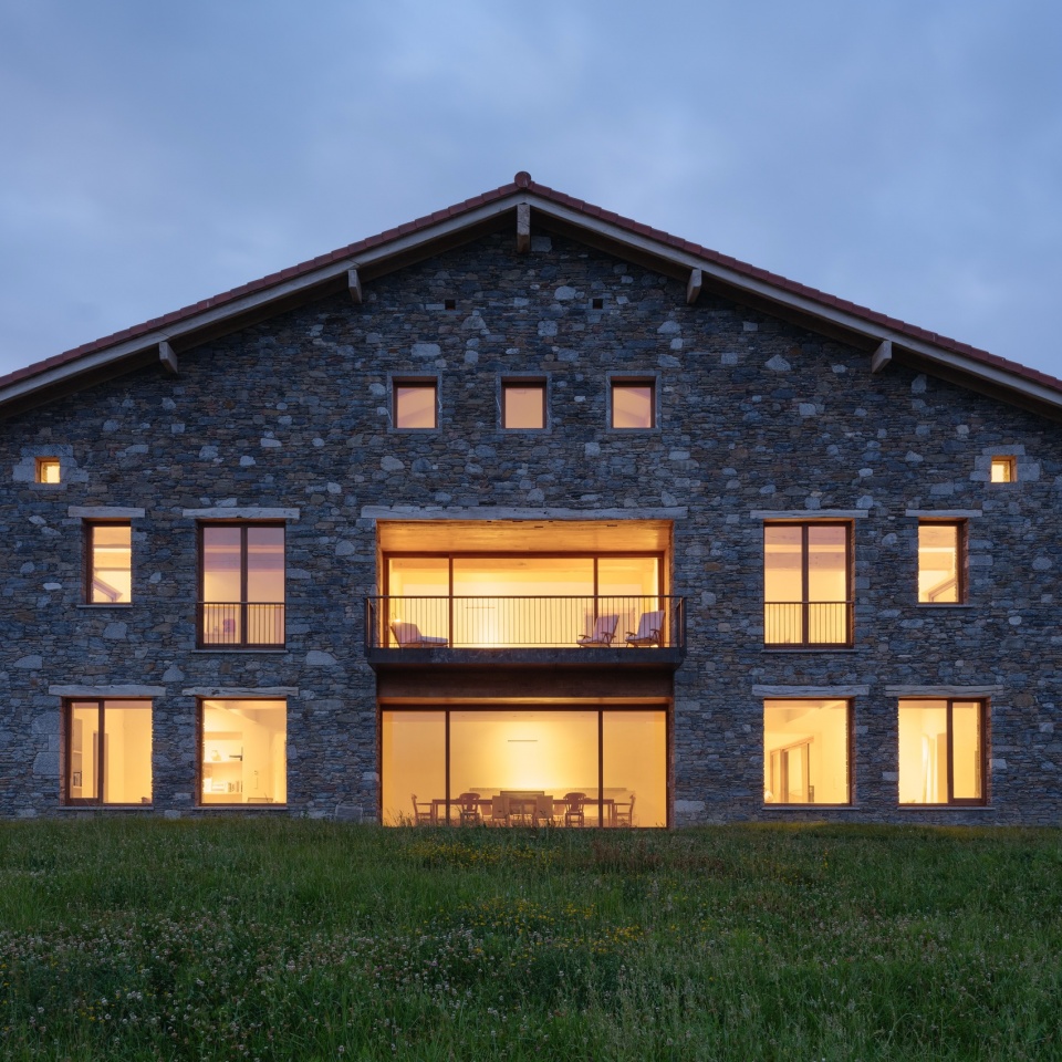basque farm by zu studio