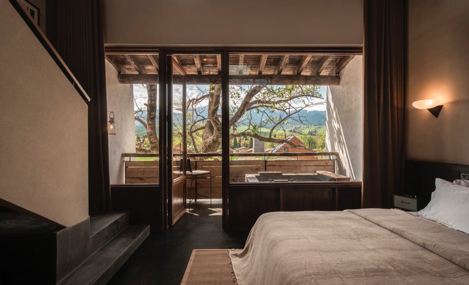 Daye Songshan Homestay by Shulin Architecture Design Studio