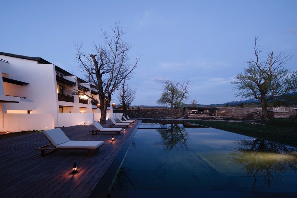 Daye Songshan Homestay by Shulin Architecture Design Studio