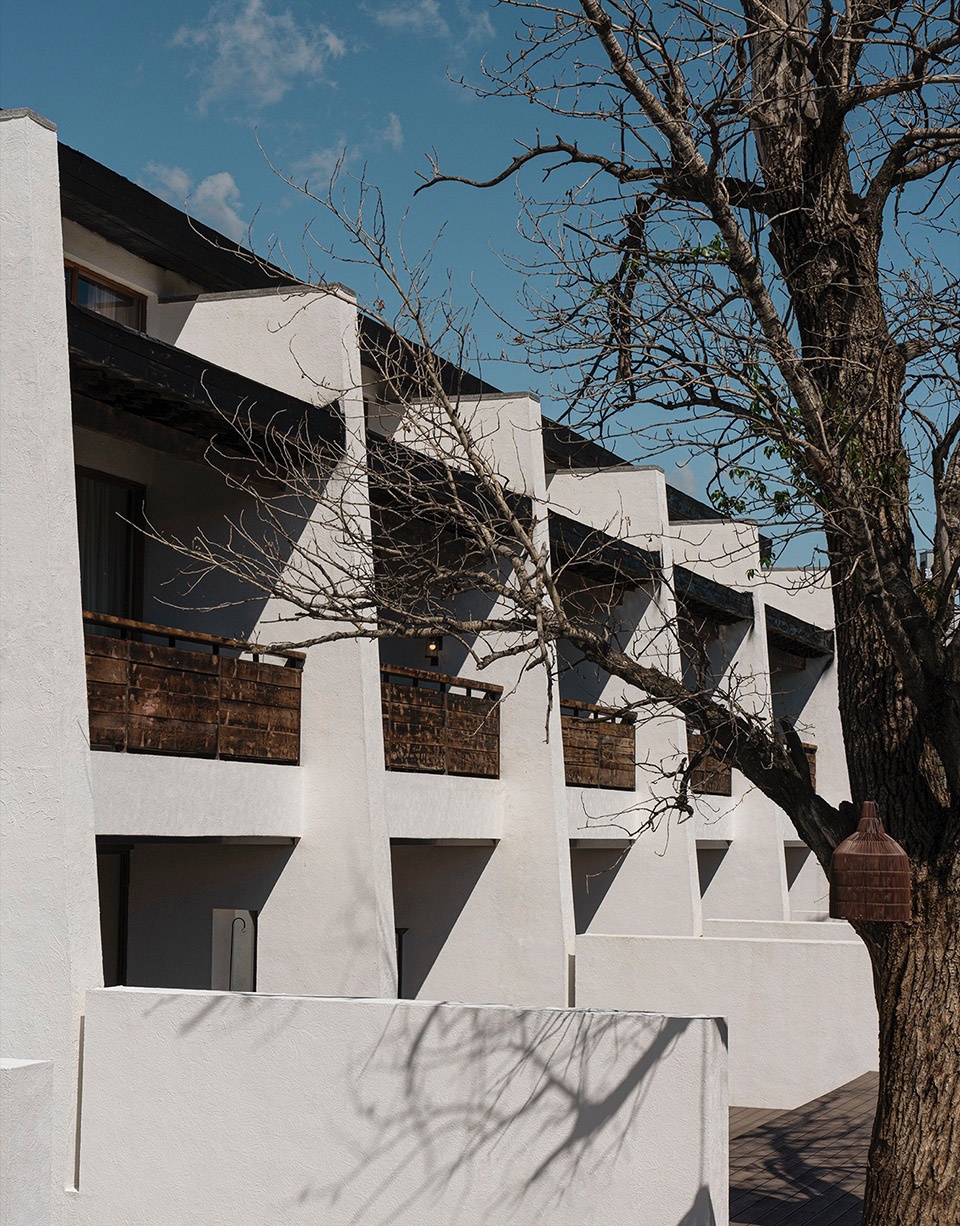 Daye Songshan Homestay by Shulin Architecture Design Studio
