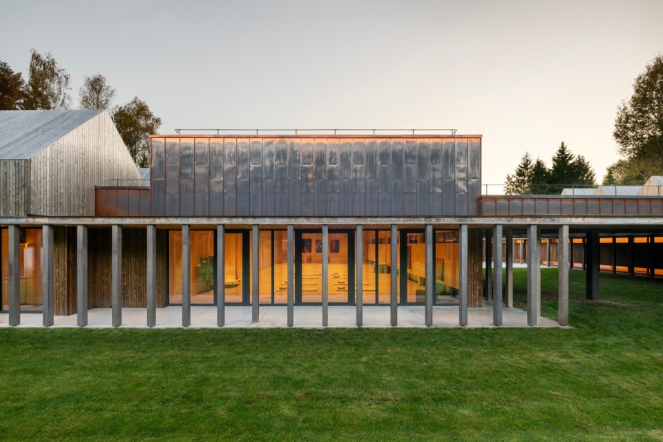 SANCTUM Nature Therapy Retreat by arches ris