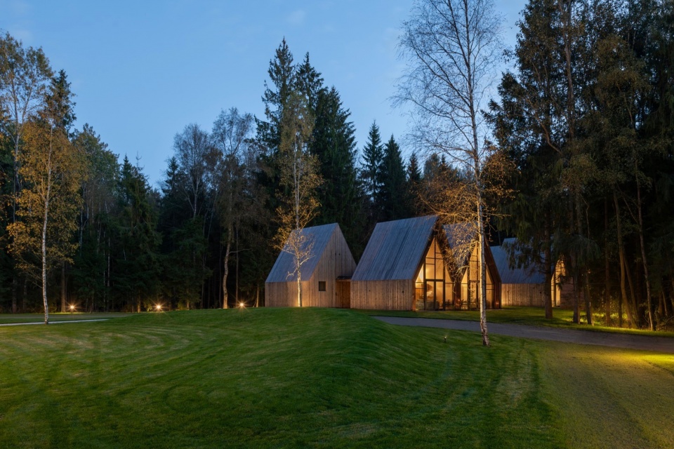 SANCTUM Nature Therapy Retreat by arches pti