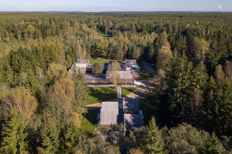 SANCTUM Nature Therapy Retreat by arches leu