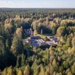 SANCTUM Nature Therapy Retreat by arches